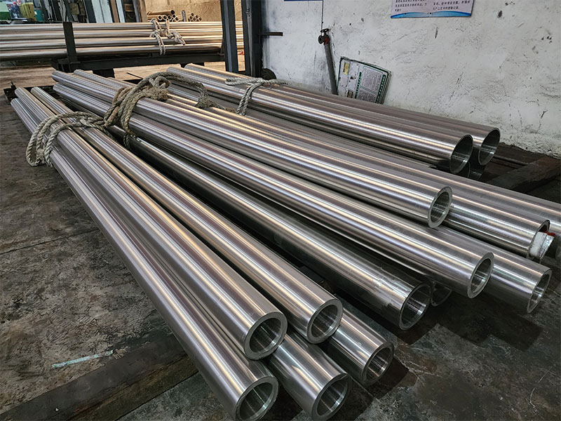 Nickel Alloy Steel Pipes And Tubes